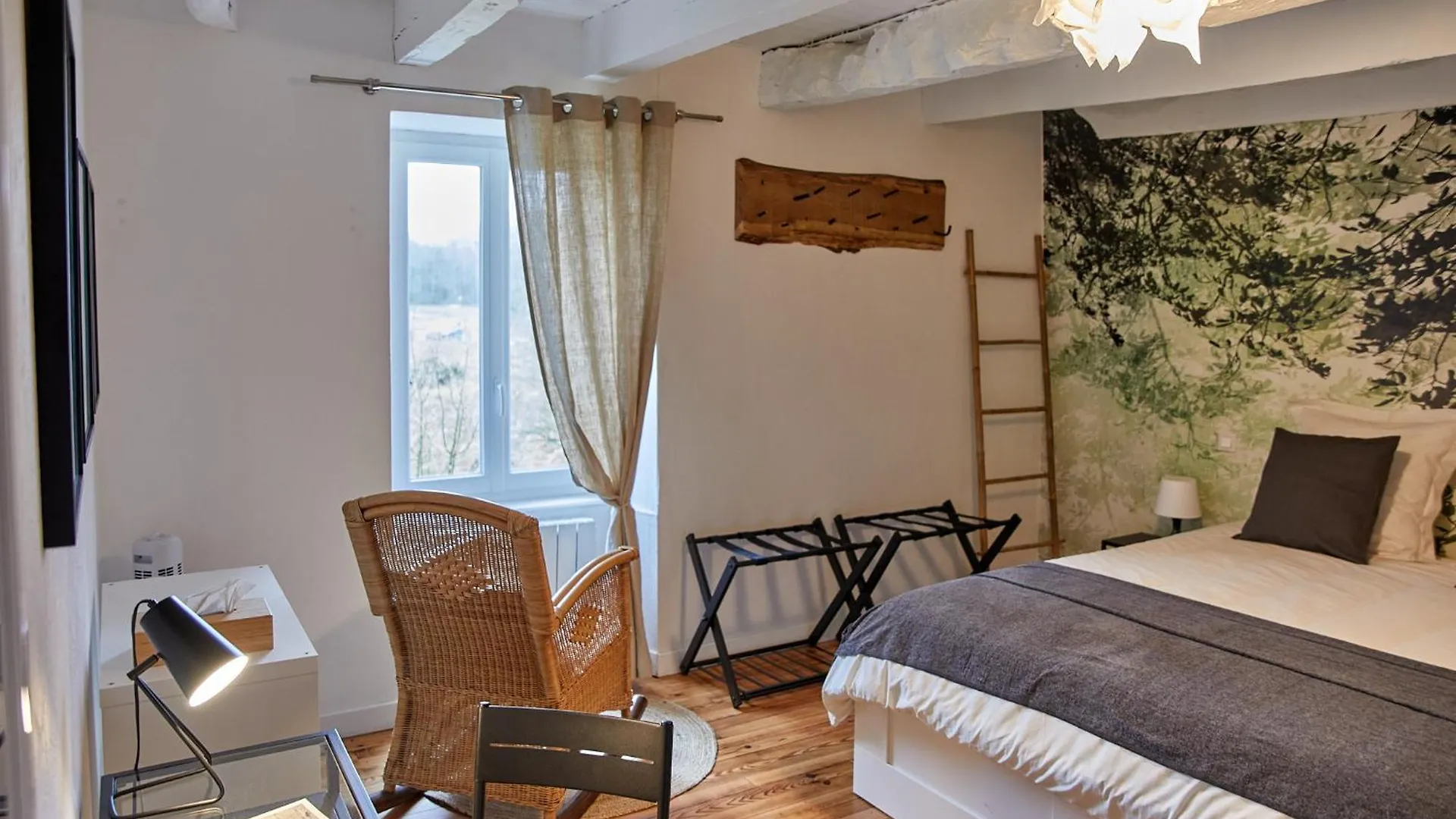 La Breizhidence Bed & Breakfast Combourg